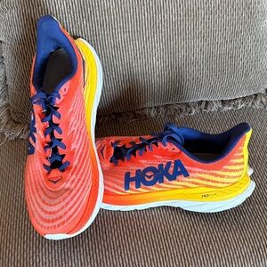 Men’s Hoka Mach-5.  Sz 11
